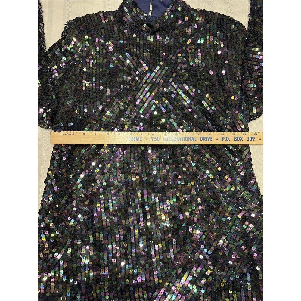 Beautiful!!  VTG Nolan Miller Dynasty Collection Dress/ Sequins/ Size 12 - Picture 10 of 13